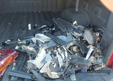 2019 GMC Sierra 1500 Denali z USA, uszkodzony, nr VIN 1GTU9FEL8KZ115361